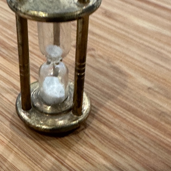 Mini Sand Timer Clock - Picture 11 of 11